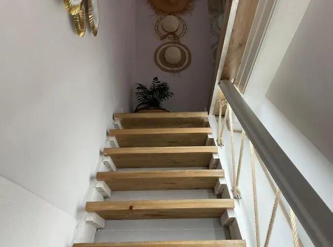 Aqua Vero Seaside Villa *