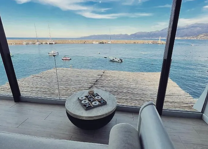 Aqua Vero Seaside הרסוניסוס